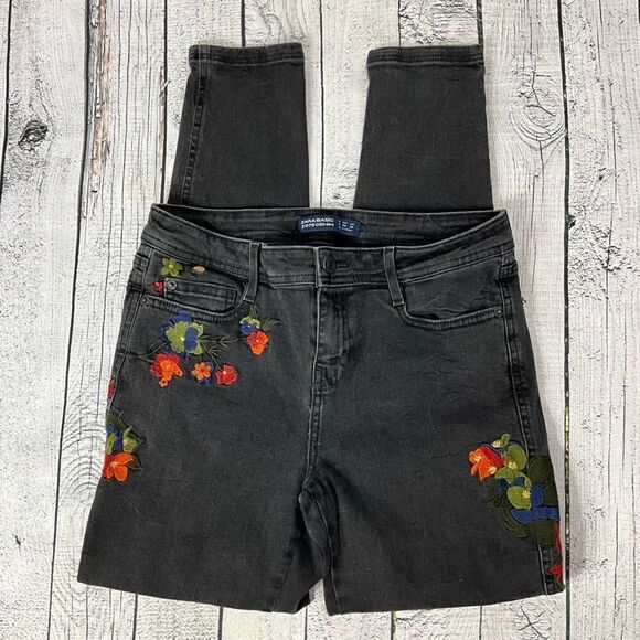 ZARA Basic Embroidered Black Skinny Jeans - Picture 1 of 4